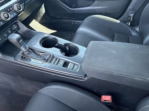 Used 2025 Honda Civic Sport image 22