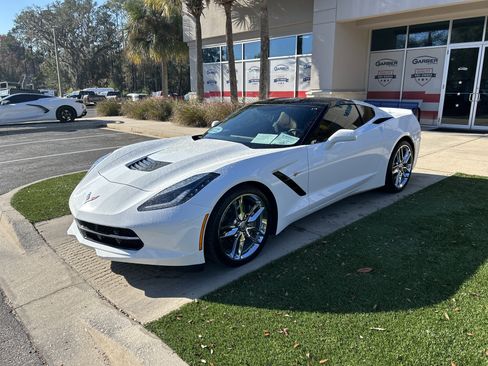 Used 2017 Chevrolet Corvette Stingray w/ 2LT Preferred Equipment Group image 7
