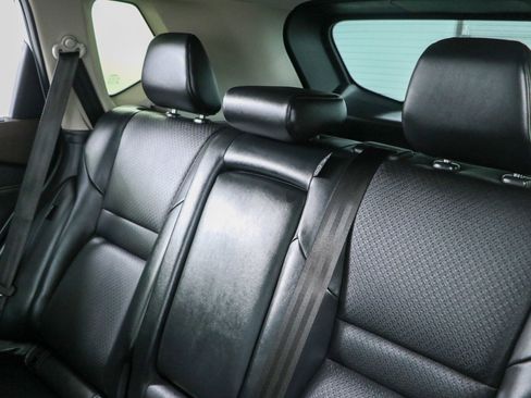 Used 2023 Nissan Rogue SV w/ SV Premium B Package FWD image 25