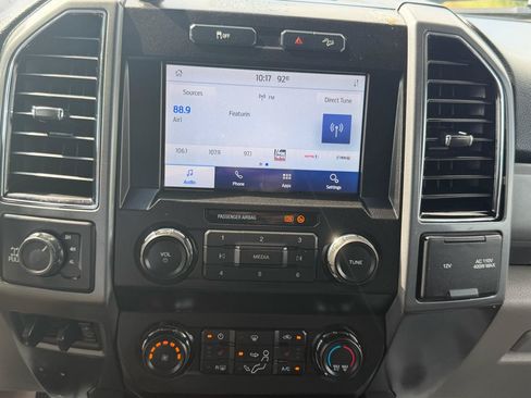 Used 2022 Ford F250 XLT w/ XLT Premium Package AWD/4WD image 23