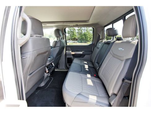 Used 2026 Ford F350 Platinum w/ Platinum Plus Package AWD/4WD image 10