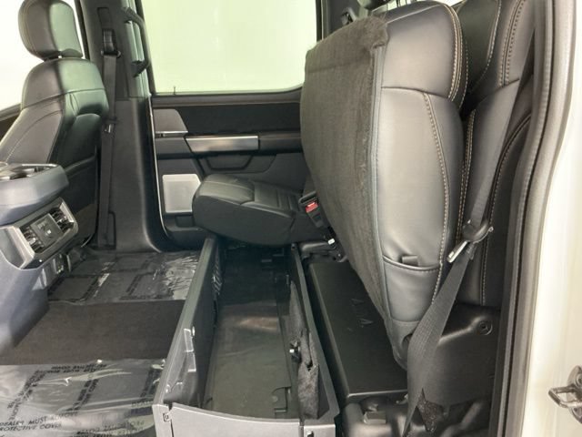 Used 2023 Ford F350 Platinum w/ Tremor Off-Road Package AWD/4WD image 31