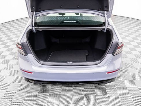 Certified 2025 Honda Accord EX-L image 30