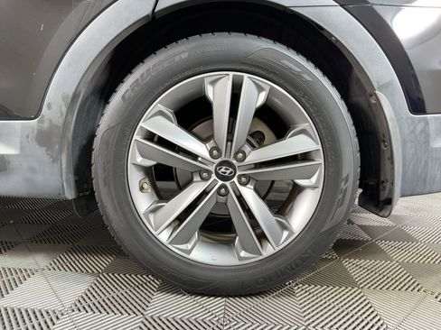 Used 2015 Hyundai Santa Fe Limited image 9