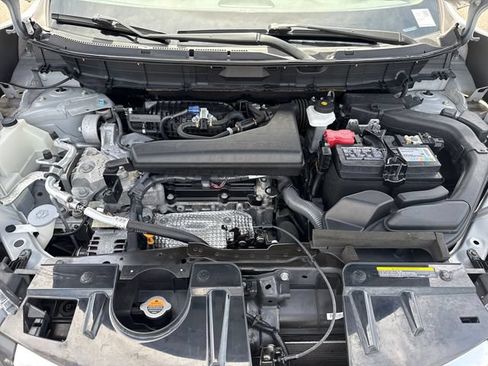 Used 2019 Nissan Rogue SL w/ Premium Package AWD/4WD image 29