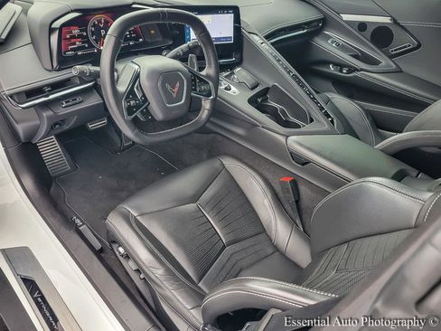 Used 2024 Chevrolet Corvette Stingray Preferred Conv w/ Stealth Interior Trim Package image 9