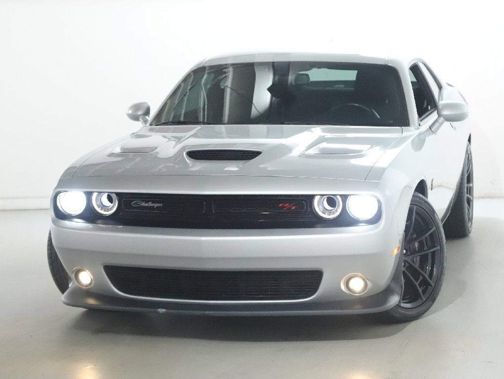Used 2020 Dodge Challenger R/T Scat Pack w/ Dynamics Package RWD image 3