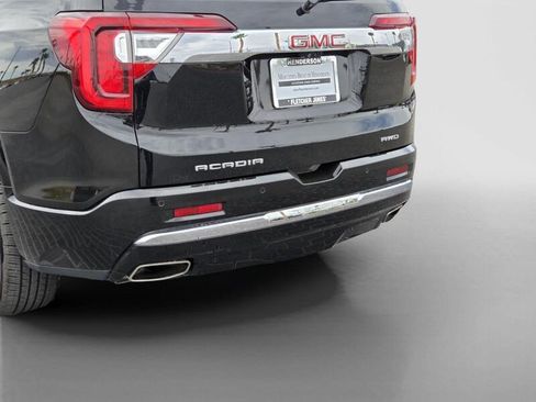 Used 2023 GMC Acadia Denali w/ Black Diamond Edition AWD/4WD image 4