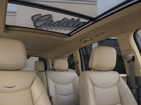 New 2025 Cadillac XT6 Premium Luxury w/ Platinum Package image 24