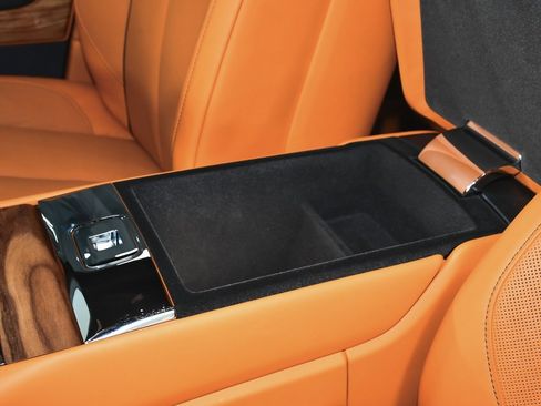 Used 2024 Rolls-Royce Cullinan image 58