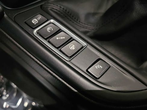 Used 2019 BMW M4 Coupe w/ Competition Package image 23