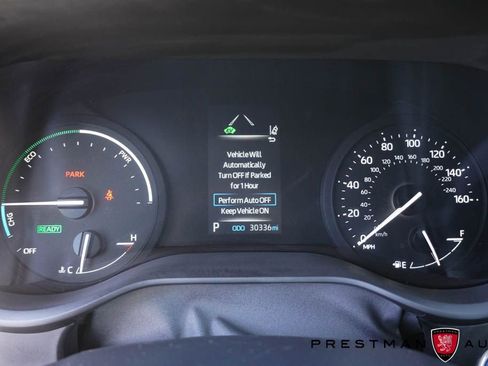 Used 2024 Toyota Sienna XLE image 27