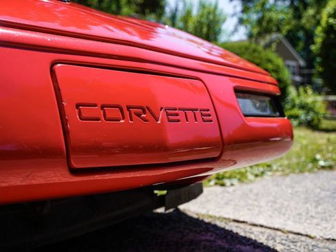 Used 1994 Chevrolet Corvette Convertible RWD image 67