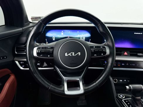 Certified 2023 Kia Sportage SX FWD image 4