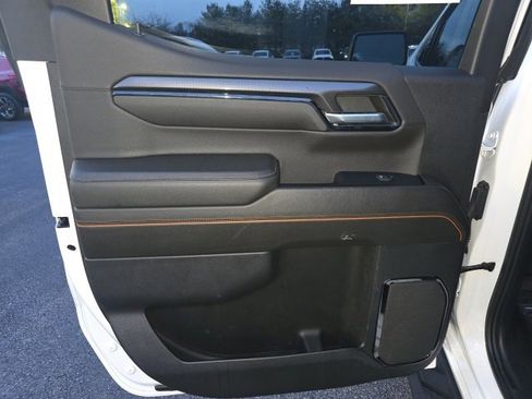 Used 2023 GMC Sierra 1500 AT4 w/ AT4 Premium Package image 28