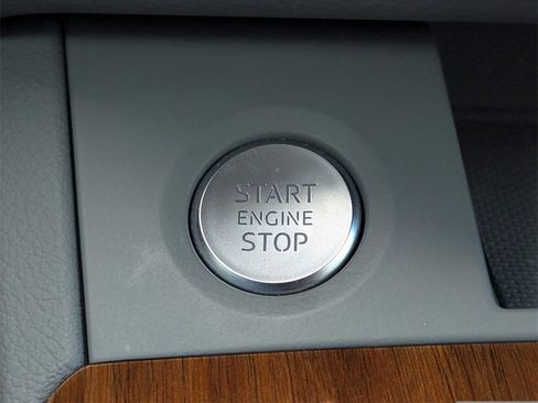 Used 2022 Audi Q5 2.0T Premium w/ Convenience Package image 27