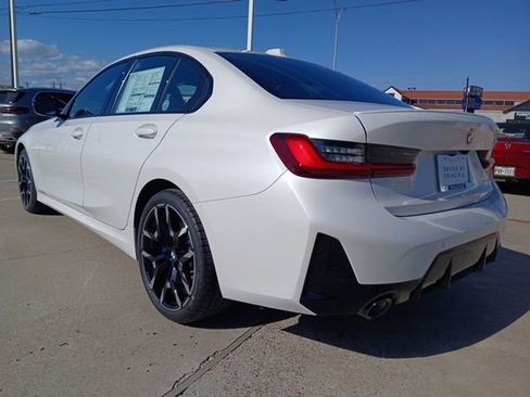 New 2025 BMW 330i Sedan w/ M Sport Package image 8