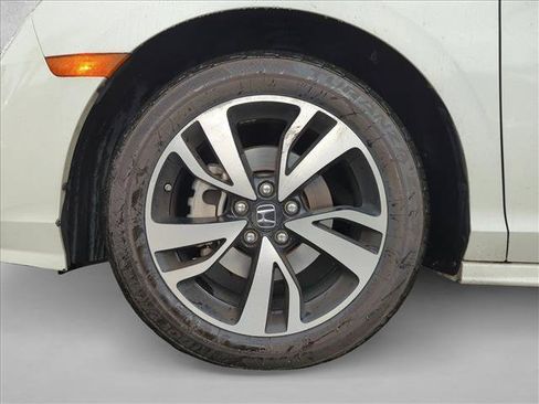 Used 2019 Honda Odyssey Elite image 13