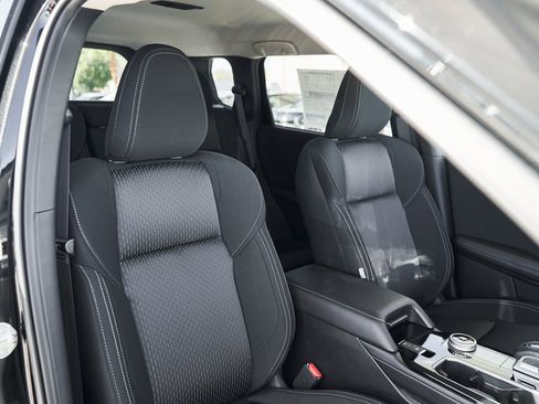 New 2025 Mitsubishi Outlander ES image 28