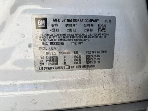 Used 2019 Buick Encore Sport Touring FWD image 24