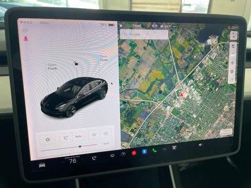 Used 2019 Tesla Model 3 Long Range image 33