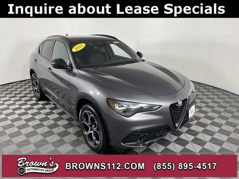 Used 2025 Alfa Romeo Stelvio Sprint w/ Veloce Package image 1