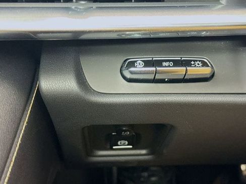 Used 2024 Chevrolet Corvette Z06 image 13