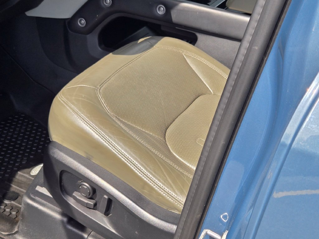 Used 2020 Land Rover Defender 110 HSE AWD/4WD image 31