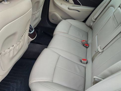 Used 2014 Buick LaCrosse Leather w/ Driver Confidence Package image 11