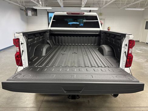 New 2025 Chevrolet Silverado 3500 W/T image 23