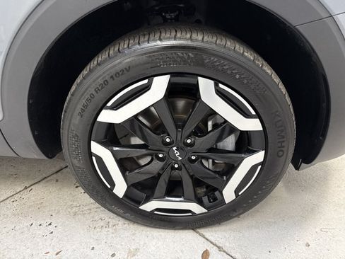 Certified 2025 Kia Telluride S FWD image 35