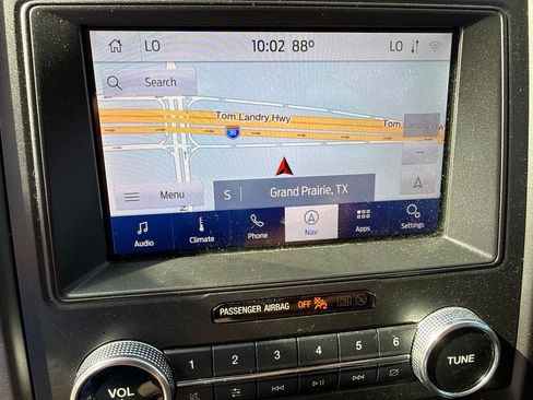 Used 2020 Ford Expedition Limited RWD image 24