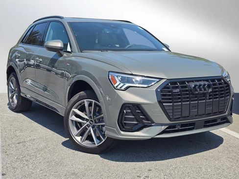 New 2025 Audi Q3 2.0T Premium image 1