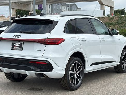 New 2026 Audi Q5 Premium Plus AWD/4WD image 3
