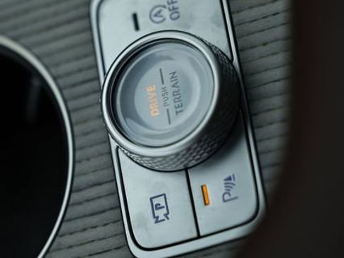 Certified 2026 Genesis GV80 3.5T Prestige image 41