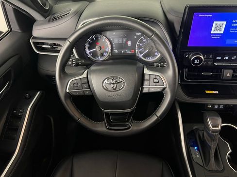 Used 2024 Toyota Highlander XSE image 34
