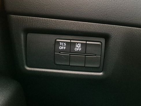 Used 2019 MAZDA CX-5 Touring image 16