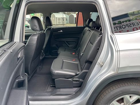 Used 2019 Volkswagen Atlas SE image 16