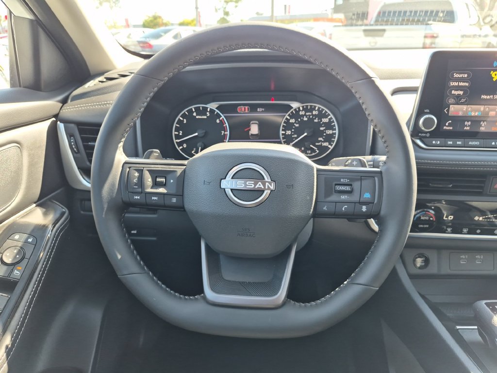 Certified 2026 Nissan Rogue SV FWD image 17