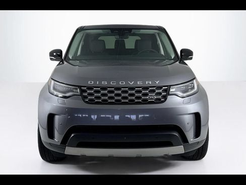 Used 2024 Land Rover Discovery S AWD/4WD image 8