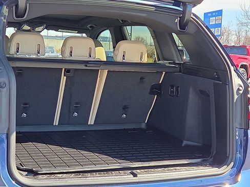 Used 2024 BMW X3 xDrive30i w/ Convenience Package w/ZPA image 9