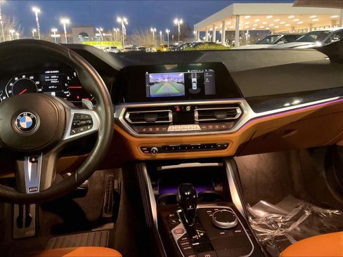 Used 2022 BMW M440i Coupe image 8