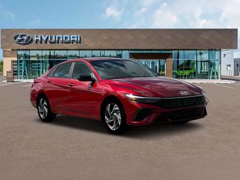 New 2025 Hyundai Elantra Sport FWD image 11