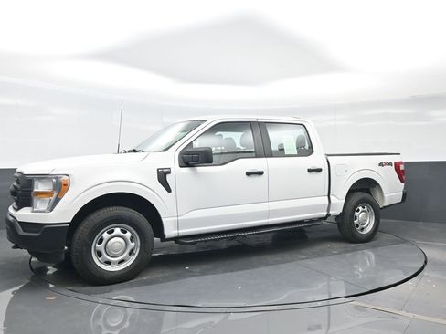 Used 2021 Ford F150 XL w/ Trailer Tow Package image 2