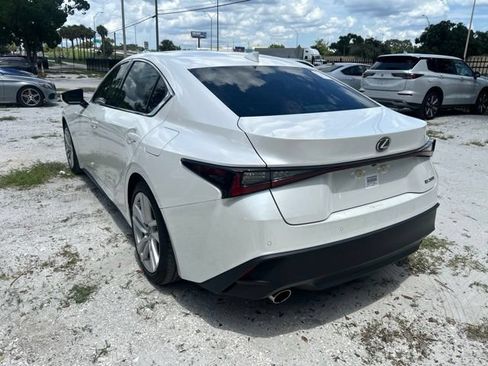 Used 2023 Lexus IS 300 w/ Comfort Package RWD image 3