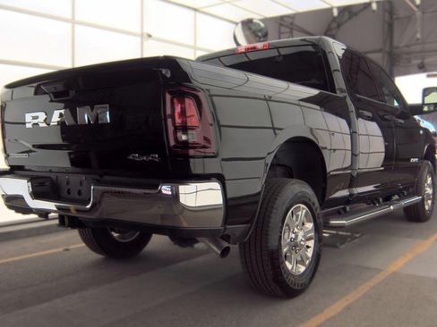 Used 2026 RAM 2500 Big Horn AWD/4WD image 4