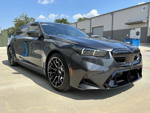 Used 2026 BMW M5 w/ Carbon Package image 8