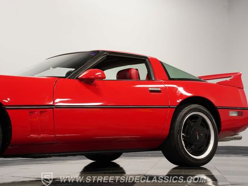 Used 1989 Chevrolet Corvette Coupe image 23