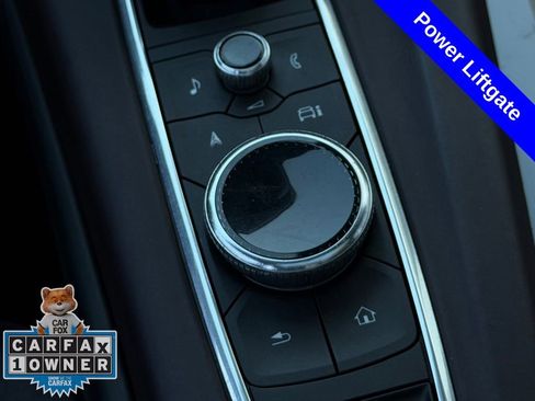 Used 2022 Cadillac Escalade ESV Sport Platinum image 18