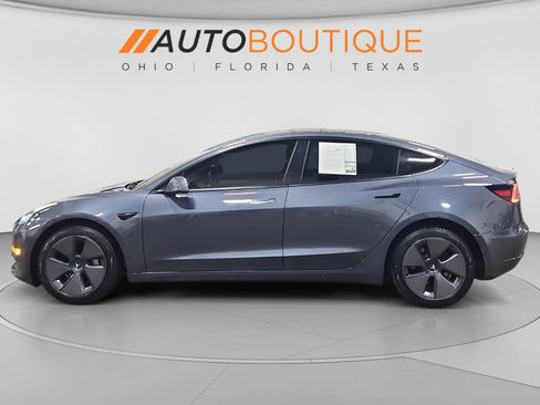 Used 2023 Tesla Model 3 Standard Range RWD image 2
